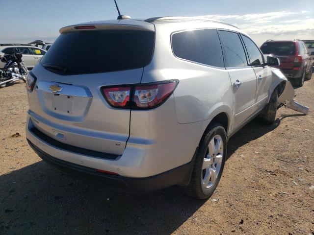Photo 4 from auction – 2017 CHEVROLET TRAVERSE L with VIN 1GNKRGKD8HJ174385
