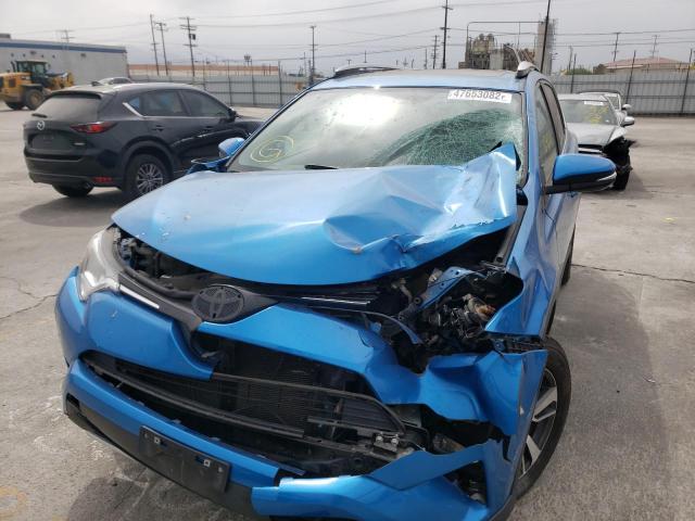Photo 9 from auction – 2016 TOYOTA RAV4 XLE with VIN 2T3WFREV6GW235820