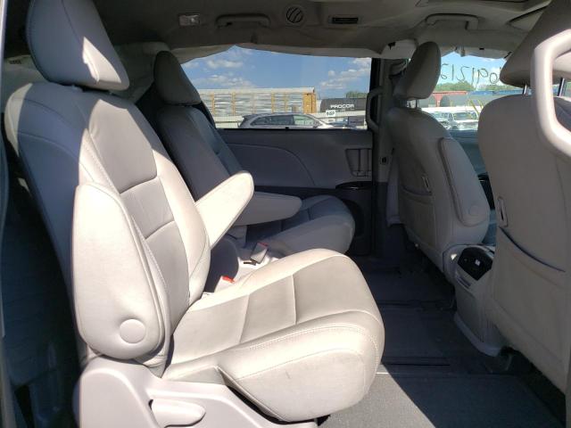 Photo 6 from auction – 2017 TOYOTA SIENNA XLE with VIN 5TDDZ3DC4HS171565