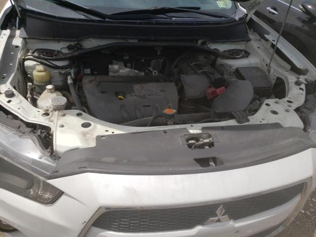 Photo 7 from auction – 2010 MITSUBISHI OUTLANDER with VIN JA4AT3AW6AZ012709