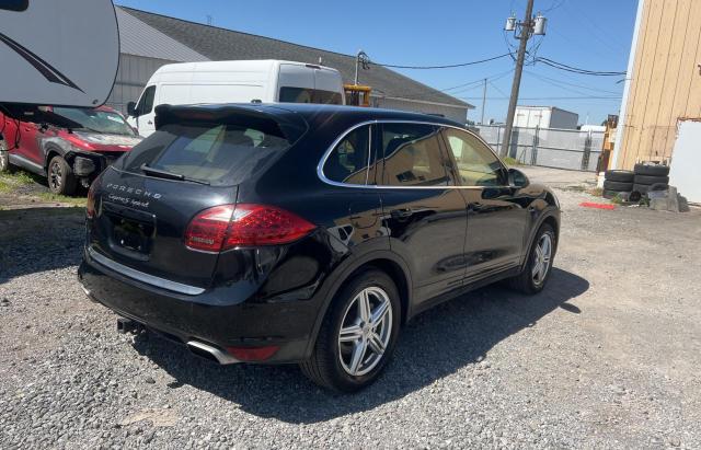 Photo 4 from auction – 2012 PORSCHE CAYENNE S with VIN WP1AE2A27CLA92078