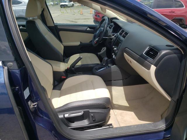Photo 5 from auction – 2013 VOLKSWAGEN JETTA SEL with VIN 3VWLP7AJ2DM360802