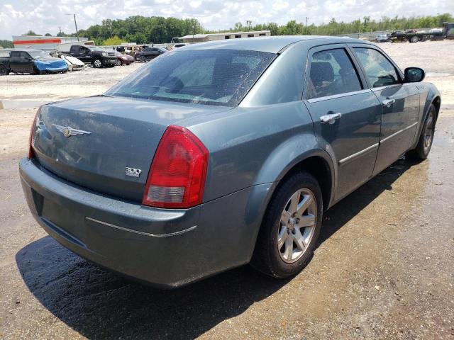 Photo 4 from auction – 2006 CHRYSLER 300 with VIN 2C3KA53GX6H127469