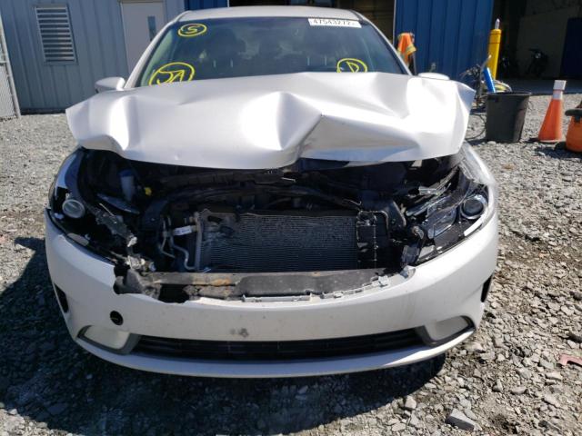 Photo 9 from auction – 2017 KIA FORTE LX with VIN 3KPFL4A78HE069221