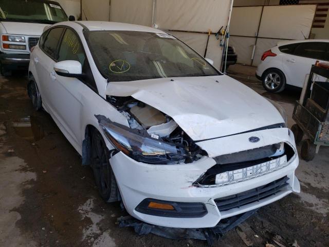 FORD FOCUS ST 2016 with VIN 1FADP3L97GL359482 - Photo from auction