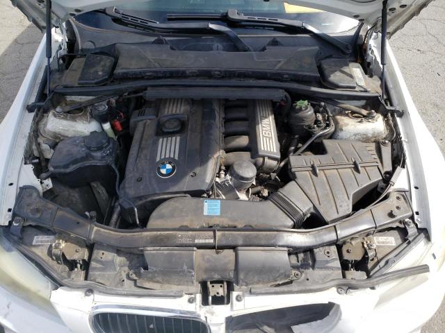 Photo 7 from auction – 2009 BMW 328 I with VIN WBAPH77529NM47685