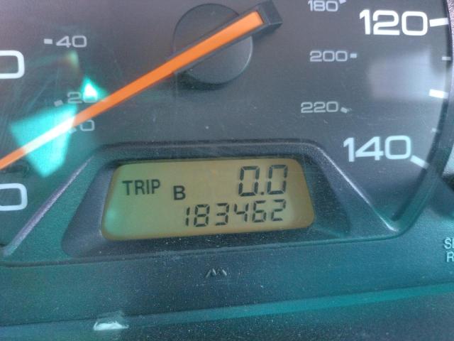Photo 8 from auction – 2002 HONDA ODYSSEY EX with VIN 5FNRL18692B026050