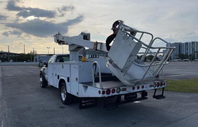 Photo 3 from auction – 2006 FORD F550 SUPER with VIN 1FDAF56P56EB14412