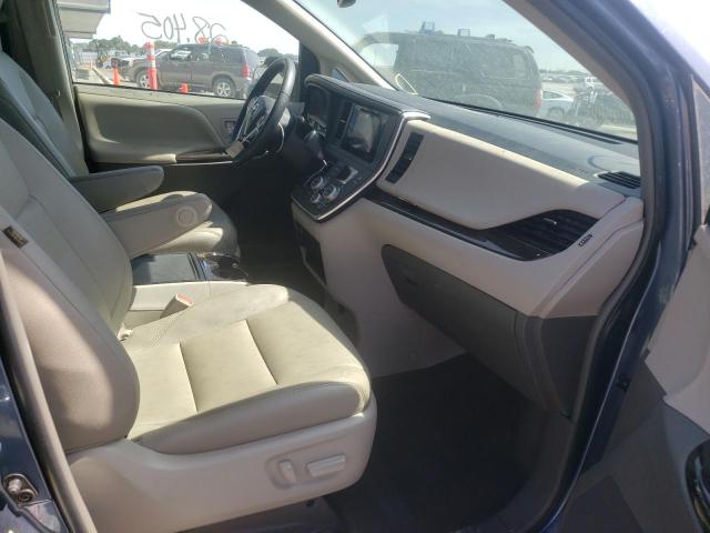 Photo 5 from auction – 2017 TOYOTA SIENNA XLE with VIN 5TDYZ3DC5HS799510