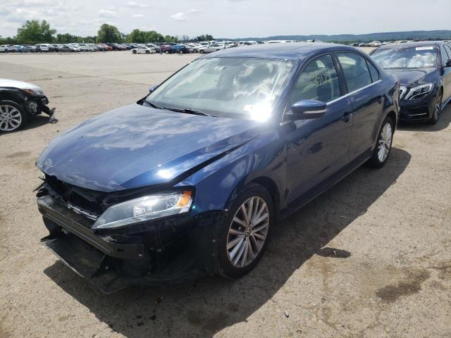 Photo 2 from auction – 2013 VOLKSWAGEN JETTA SEL with VIN 3VWLP7AJ2DM360802