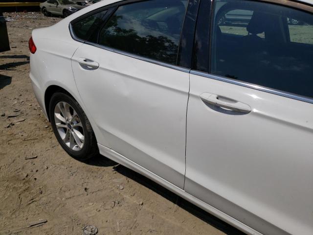 Photo 9 from auction – 2020 FORD FUSION SE with VIN 3FA6P0HD8LR136397