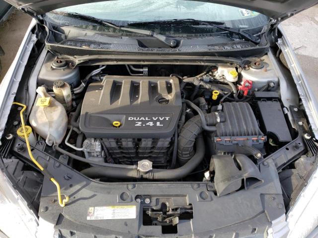 Photo 7 from auction – 2013 CHRYSLER 200 LX with VIN 1C3CCBAB1DN648055