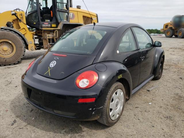 Photo 4 from auction – 2010 VOLKSWAGEN NEW BEETLE with VIN 3VWPG3AG5AM036172
