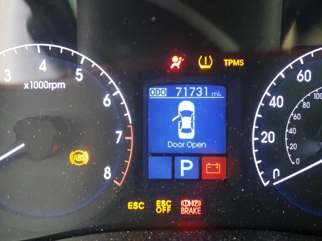 Photo 8 from auction – 2013 HYUNDAI GENESIS 3. with VIN KMHGC4DD3DU227445