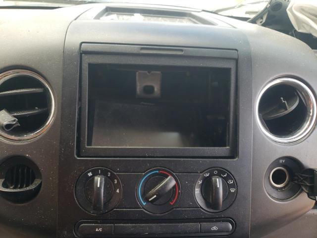 Photo 9 from auction – 2005 FORD F150 with VIN 1FTRX12W05FB16927