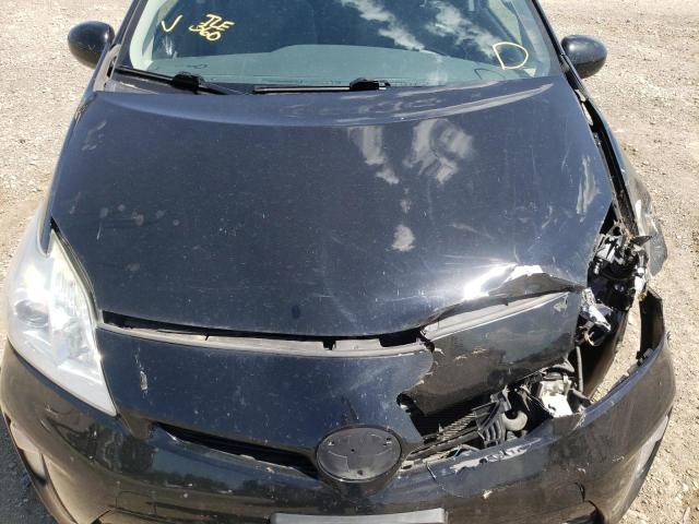 Photo 7 from auction – 2013 TOYOTA PRIUS with VIN JTDKN3DU9D1641480