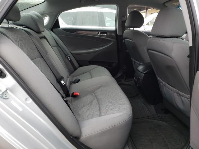 Photo 6 from auction – 2013 HYUNDAI SONATA HYB with VIN KMHEC4A45DA065380