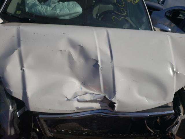 Photo 7 from auction – 2013 CHRYSLER TOWN & COU with VIN 2C4RC1CG3DR569028
