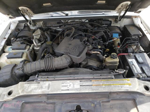 Фото 7 с аукциона – 2002 FORD EXPLORER S с VIN 1FMYU60E02UA95513