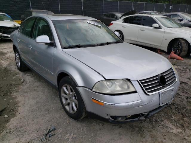 VOLKSWAGEN PASSAT GLS 2004 with VIN WVWPD63B94E315374 - Photo from auction
