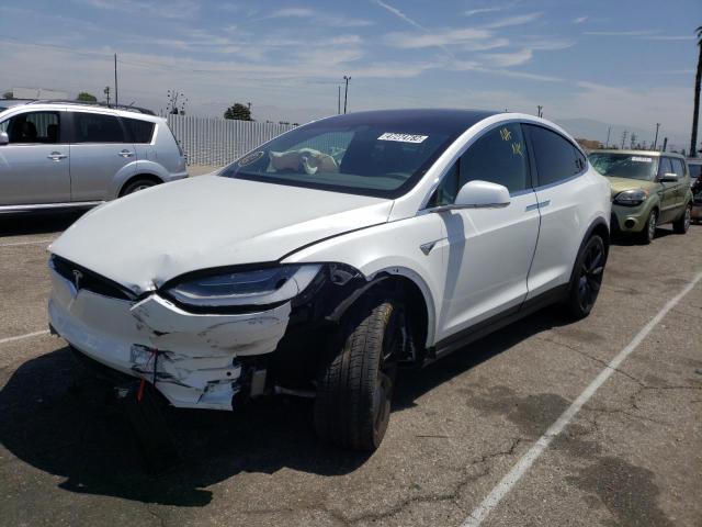 Photo 2 from auction – 2020 TESLA MODEL X with VIN 5YJXCDE20LF248567