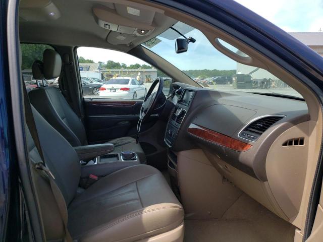 Photo 5 from auction – 2014 CHRYSLER TOWN & COU with VIN 2C4RC1BG9ER372089