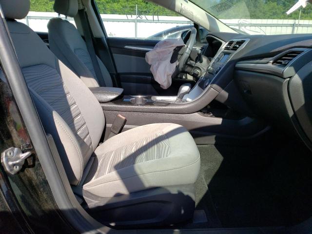 Zdjęcie 5 z aukcji – 2016 FORD FUSION S z VIN 3FA6P0G77GR254751