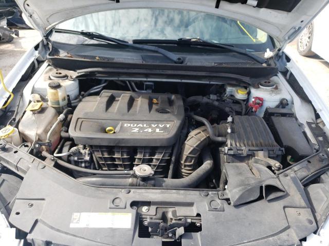 Photo 7 from auction – 2013 CHRYSLER 200 TOURIN with VIN 1C3CCBBB3DN728889