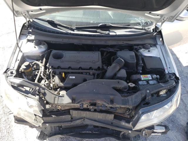Photo 7 from auction – 2012 KIA FORTE EX with VIN KNAFU6A22C5560558