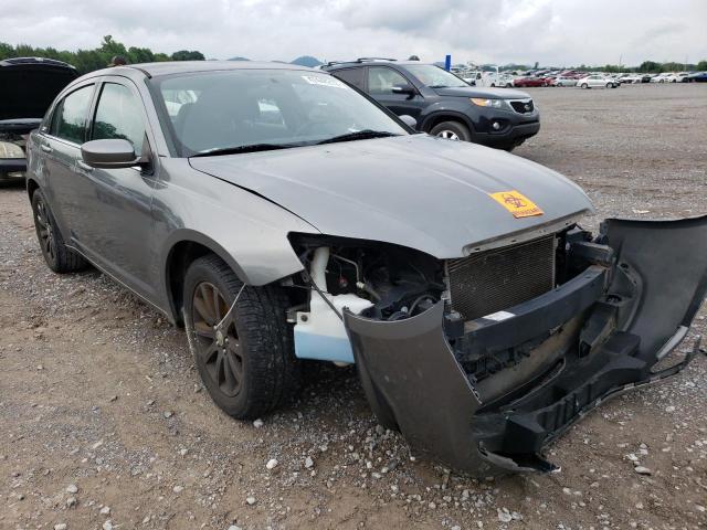CHRYSLER 200 TOURIN 2013 with VIN 1C3CCBBB6DN737845 - Photo from auction