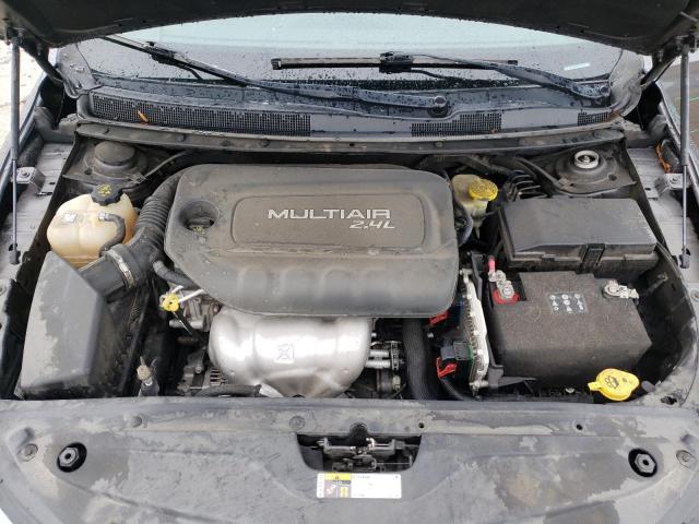 Photo 7 from auction – 2016 CHRYSLER 200 LIMITE with VIN 1C3CCCAB9GN165262