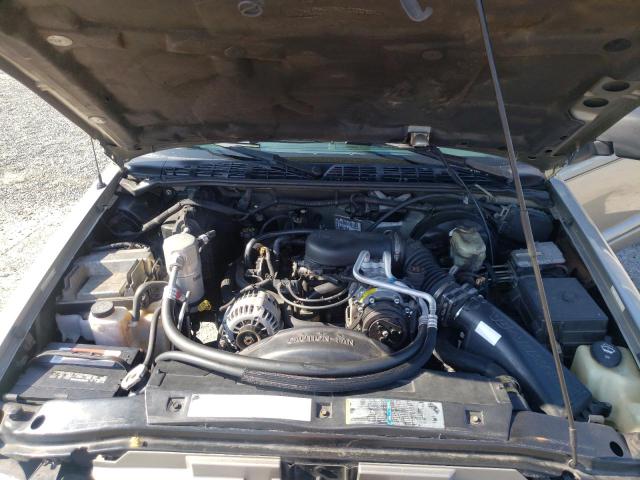 Photo 7 from auction – 2002 CHEVROLET BLAZER with VIN 1GNCS13W82K166729