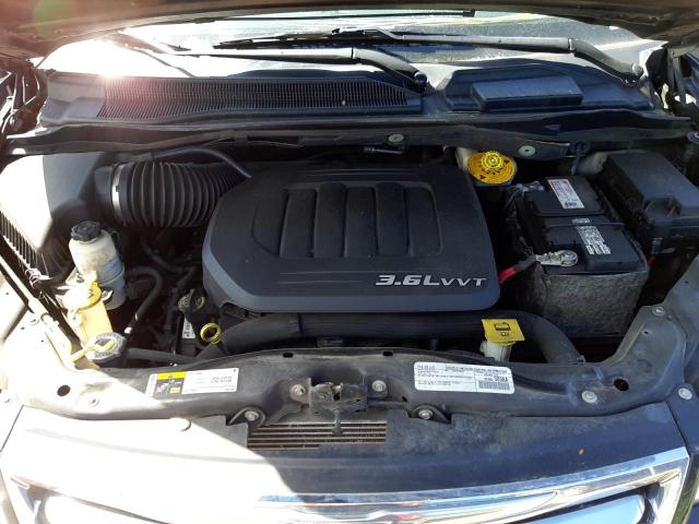 Photo 7 from auction – 2016 CHRYSLER TOWN & COU with VIN 2C4RC1BG5GR200807