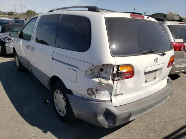 Photo 3 from auction – 1998 TOYOTA SIENNA LE with VIN 4T3ZF13C1WU064201