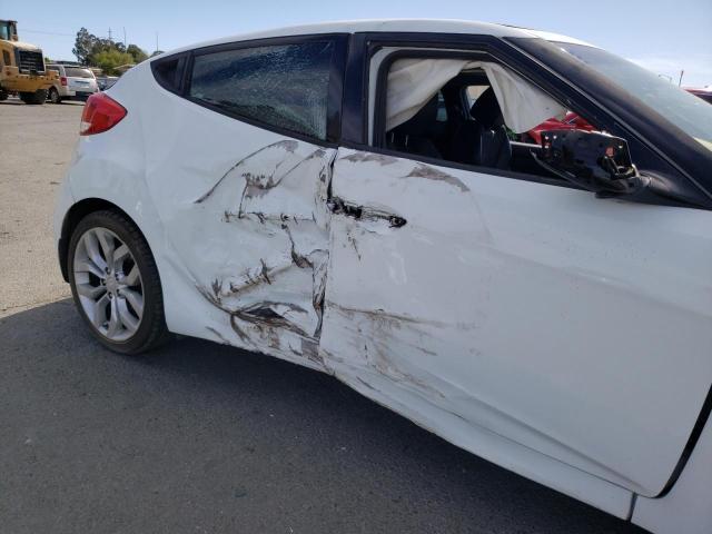 Photo 9 from auction – 2015 HYUNDAI VELOSTER with VIN KMHTC6AD0FU237979