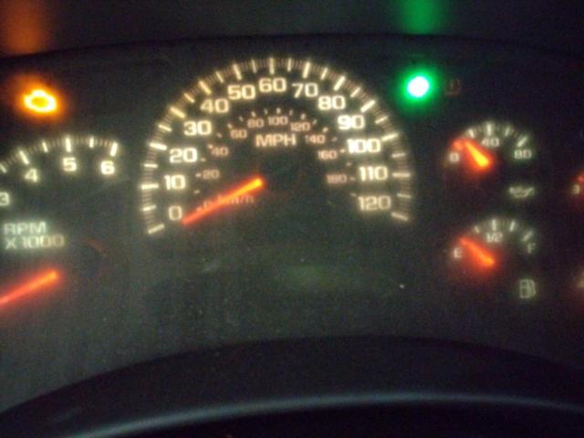 Photo 8 from auction – 2003 CHEVROLET SILVERADO with VIN 1GCEK14V73Z305880