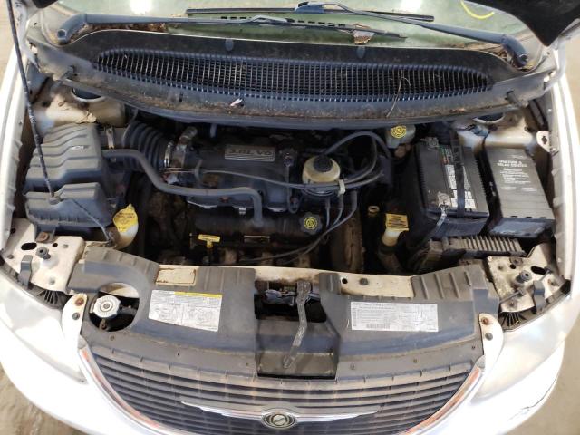 Photo 7 from auction – 2003 CHRYSLER TOWN AND C with VIN 2C8GP64L63R234542