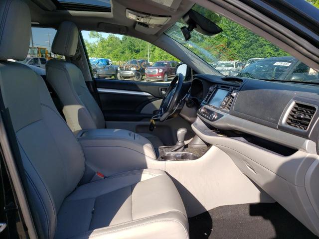 Photo 5 from auction – 2018 TOYOTA HIGHLANDER with VIN 5TDJZRFH0JS844145