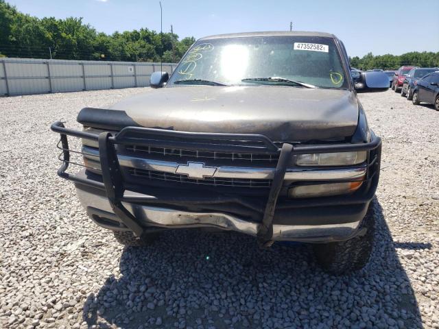 Photo 9 from auction – 1999 CHEVROLET SILVERADO with VIN 1GCEK19T5XE172203