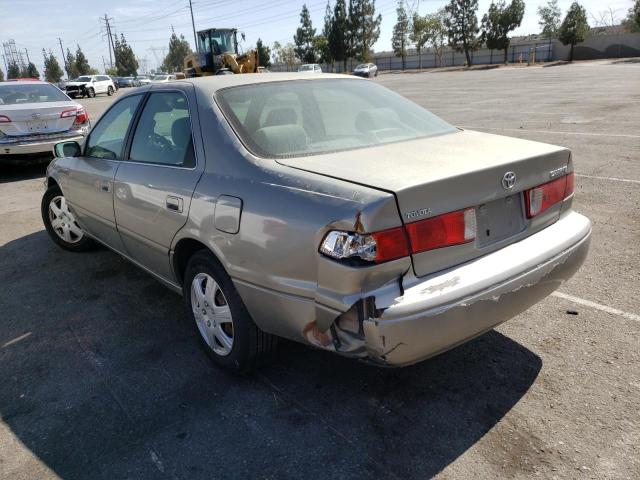 Photo 3 from auction – 2000 TOYOTA CAMRY CE with VIN JT2BG22KXY0381875