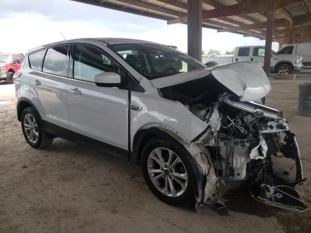 FORD ESCAPE SE 2019 with VIN 1FMCU0GD2KUB09996 - Photo from auction