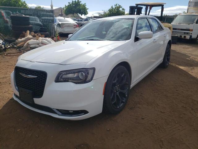 Photo 2 from auction – 2019 CHRYSLER 300 S with VIN 2C3CCABG3KH539512