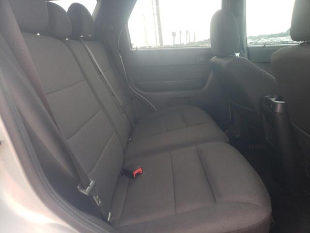Photo 6 from auction – 2010 FORD ESCAPE XLT with VIN 1FMCU0DG8AKC62777