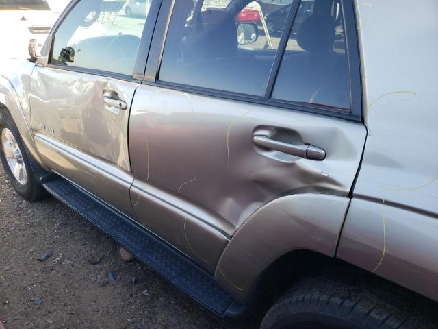 Photo 9 from auction – 2004 TOYOTA 4RUNNER SR with VIN JTEBT14R448010581