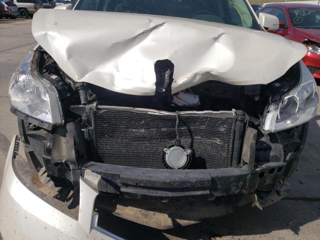 Photo 9 from auction – 2011 CHEVROLET TRAVERSE L with VIN 1GNKVGEDXBJ343529