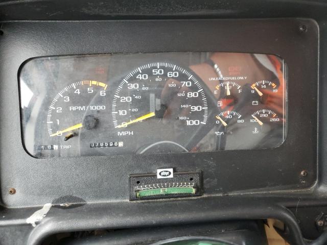 Photo 8 from auction – 1998 PARO MOTORHOME with VIN 1GBLP37J1W3308508
