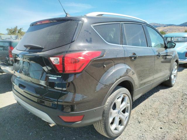 Photo 4 from auction – 2019 FORD ESCAPE TIT with VIN 1FMCU0J99KUC31811