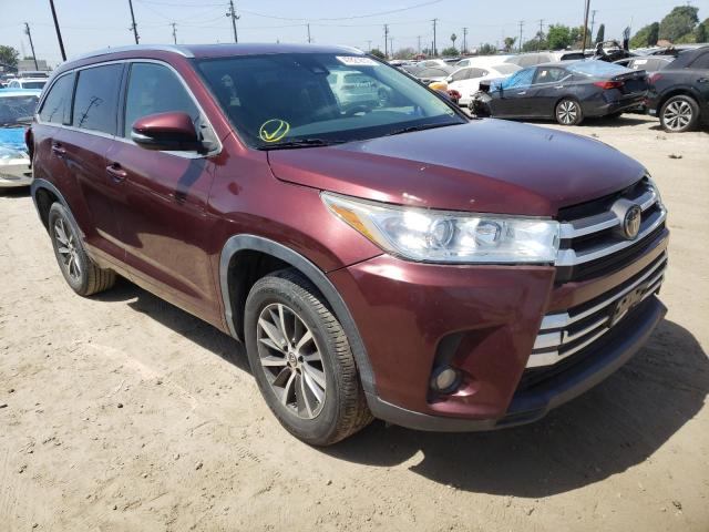 TOYOTA HIGHLANDER 2017 with VIN 5TDKZRFH2HS232799 - Photo from auction
