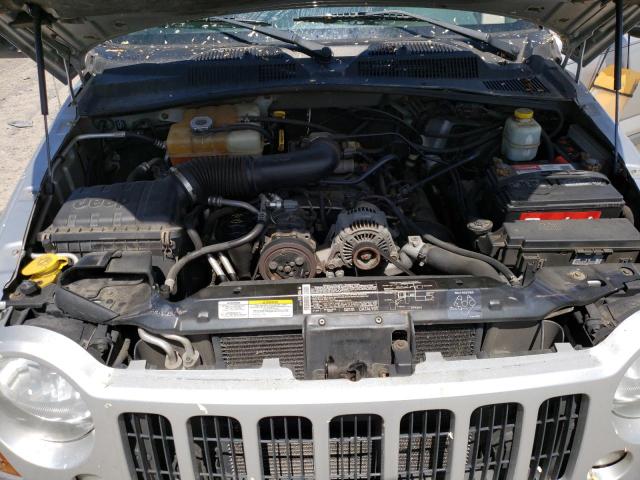 Photo 7 from auction – 2005 JEEP LIBERTY SP with VIN 1J4GL48K65W697353