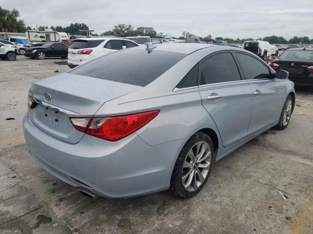 Photo 4 from auction – 2013 HYUNDAI SONATA SE with VIN 5NPEC4AC7DH773635